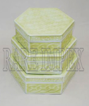 <span style="margin: 0px 0px 5px 0px; font-weight: 600;">RI-15881-LMS</span><br />Decorative Boxes