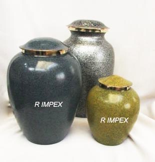 <span style="margin: 0px 0px 5px 0px; font-weight: 600;">RI-AL-967996499680</span><br />Aluminium Urns