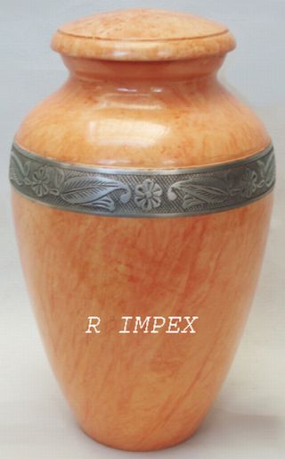 <span style="margin: 0px 0px 5px 0px; font-weight: 600;">RI-AL-9722</span><br />Aluminium Urns