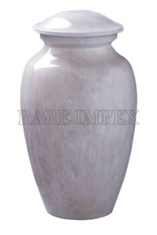 <span style="margin: 0px 0px 5px 0px; font-weight: 600;">RI-AL-9788</span><br />Aluminium Urns